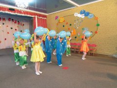 Svyato-Oseni-2017-08.jpg Svyato-Oseni-2017-08.jpg