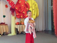 Svyato-Oseni-2017-14.jpg Svyato-Oseni-2017-14.jpg